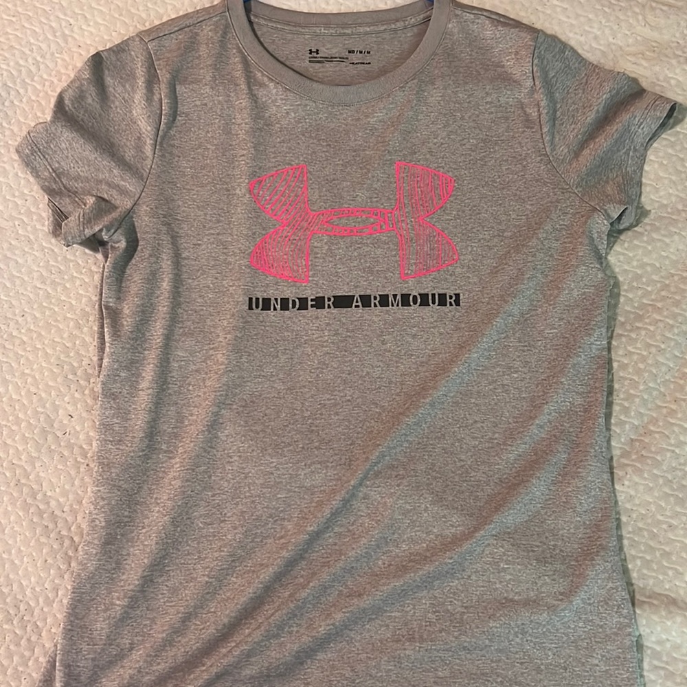 Grey Under Armor shirt